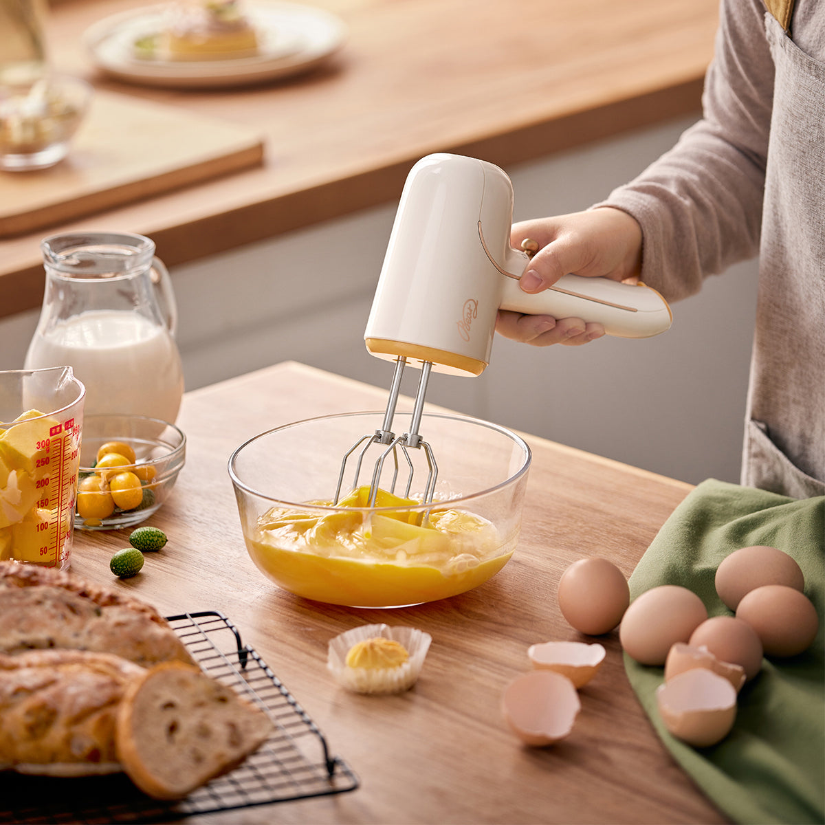 Wireless Electric Mixer